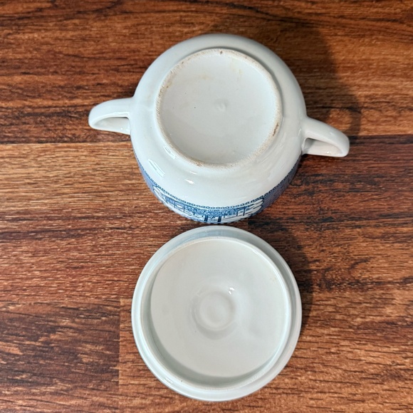 CURRIER & IVES Sugar Bowl With Lid - Picture 12 of 14